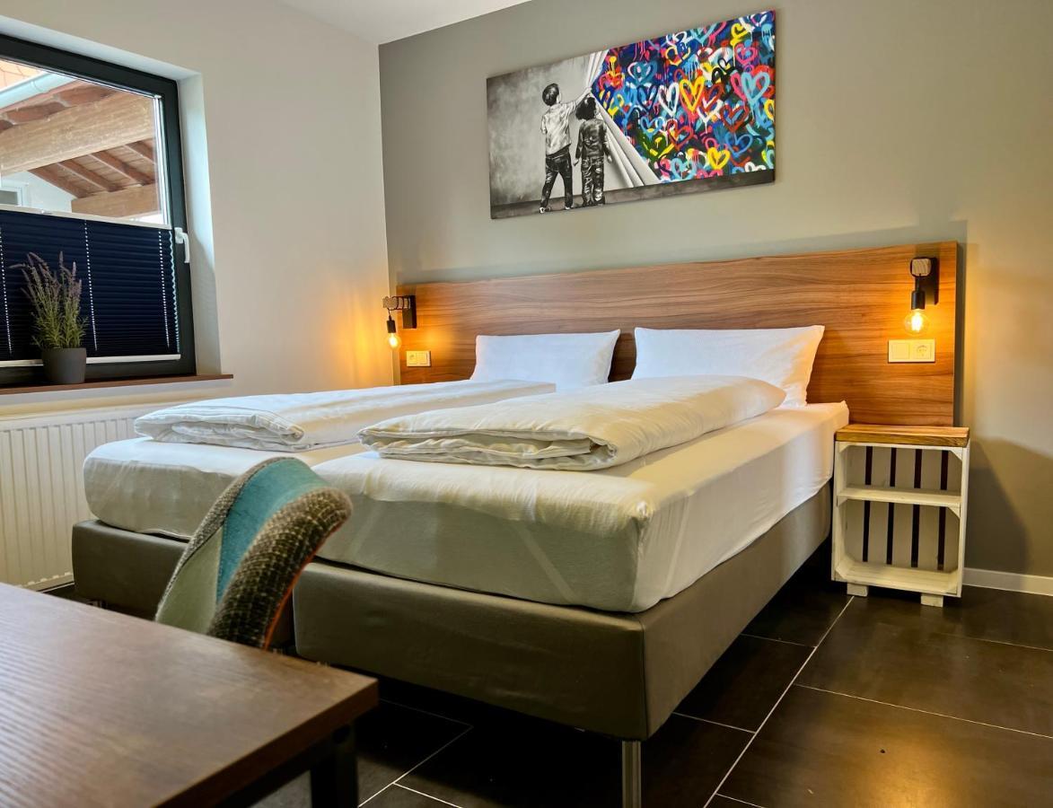 Junipro Apartments & Rooms Bosen-Eckelhausen Esterno foto