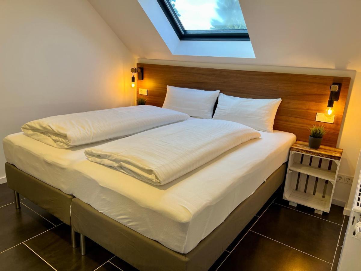 Junipro Apartments & Rooms Bosen-Eckelhausen Esterno foto